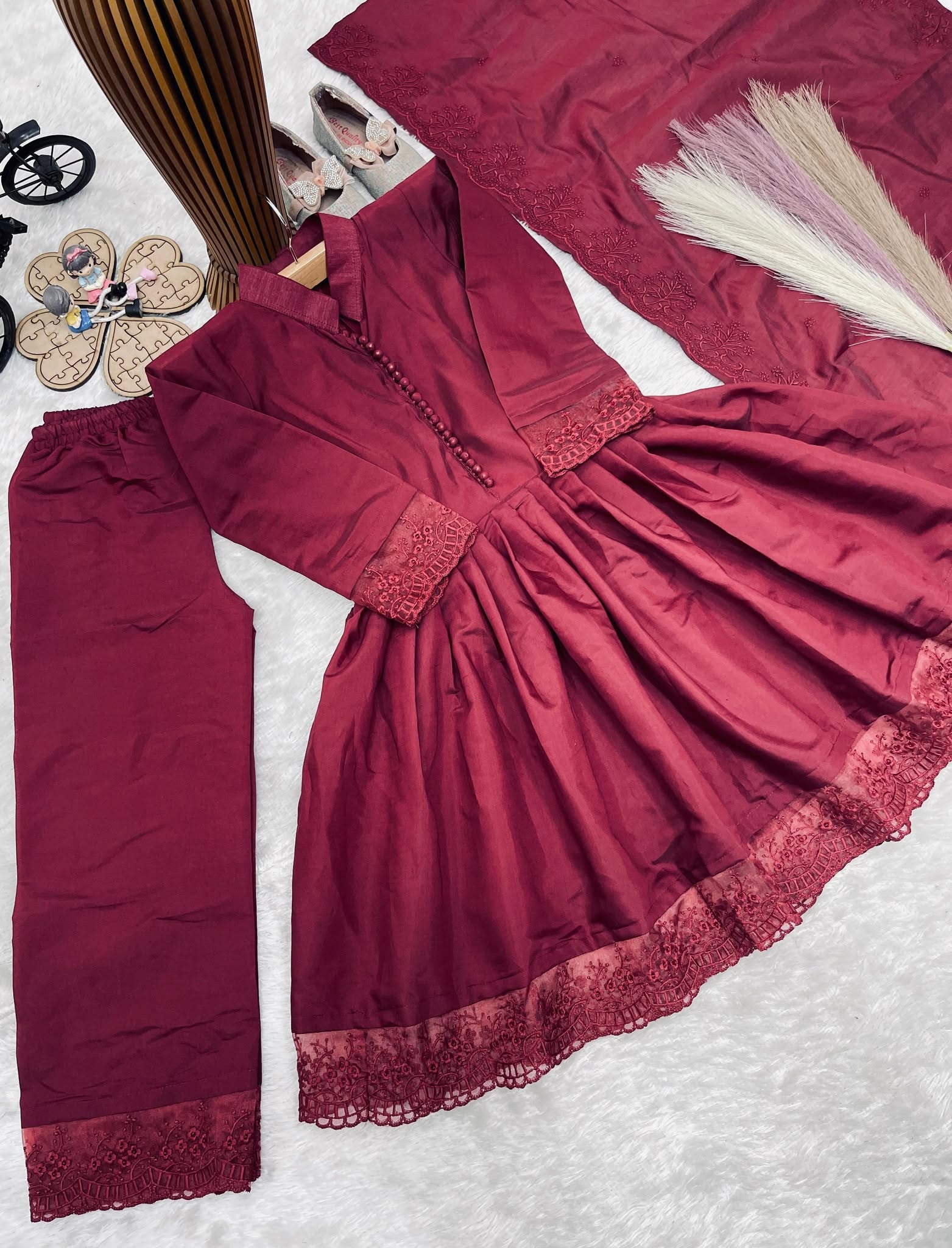 Code 004 photo 4
